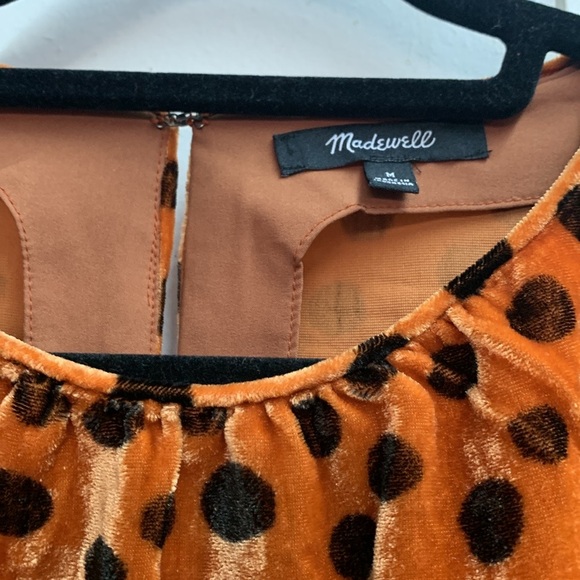 Cute Madewell velvet polka dot top - Picture 3 of 5